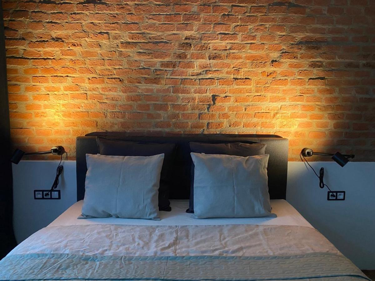 Four Rooms Carlsbad Authentic Κάρλοβι Βάρι Εξωτερικό φωτογραφία